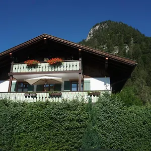 Zum Brentenjoch Apartment